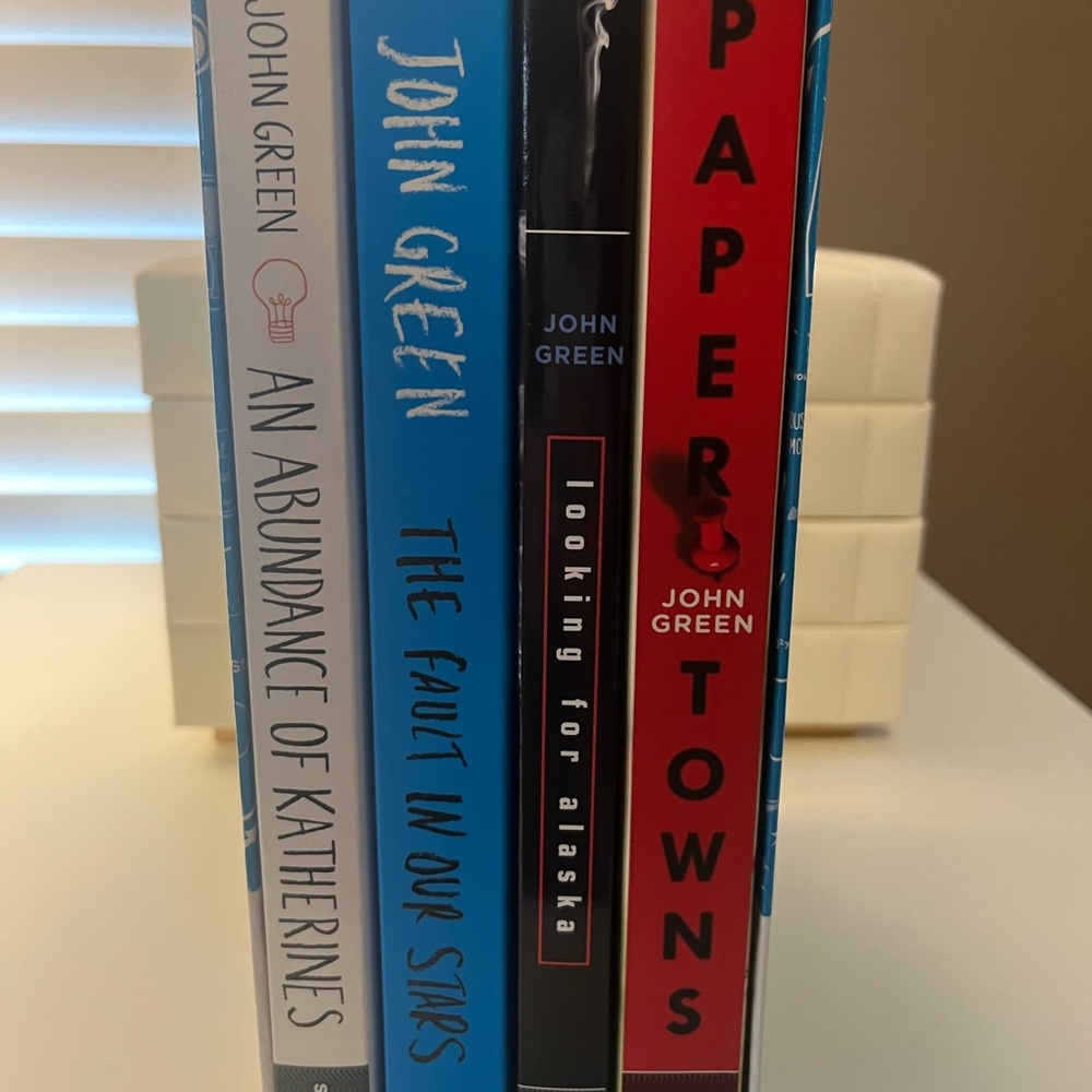 John Green Paperback Collection - Picture 2 of 2